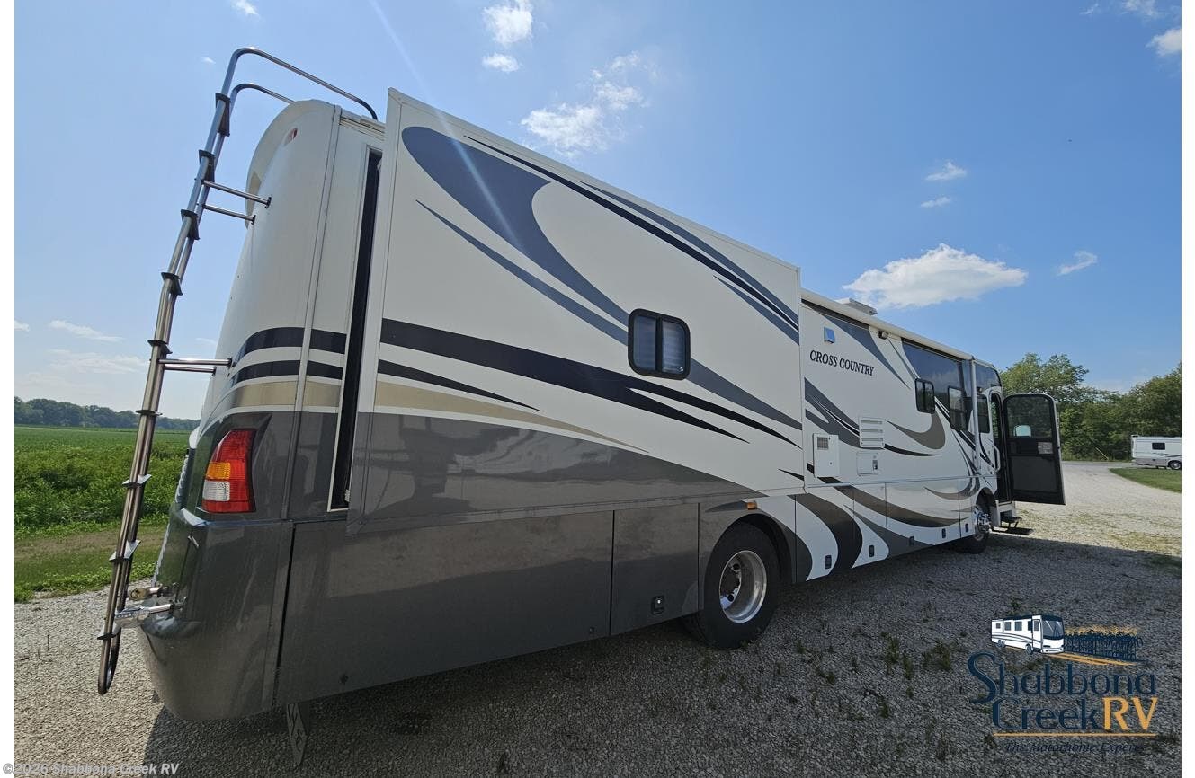 Used 2008 Coachmen Cross Country 382DS * available in Atkinson, Illinois