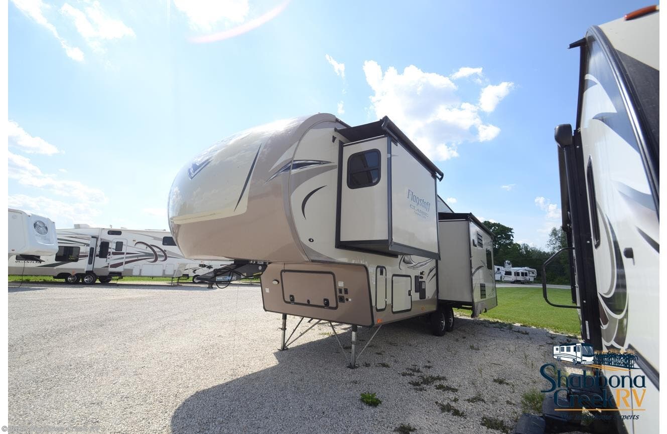 2018 Miscellaneous Forest River * Flagstaff 8529 IKDS - Used Fifth Wheel For Sale by Shabbona Creek RV in Atkinson, Illinois