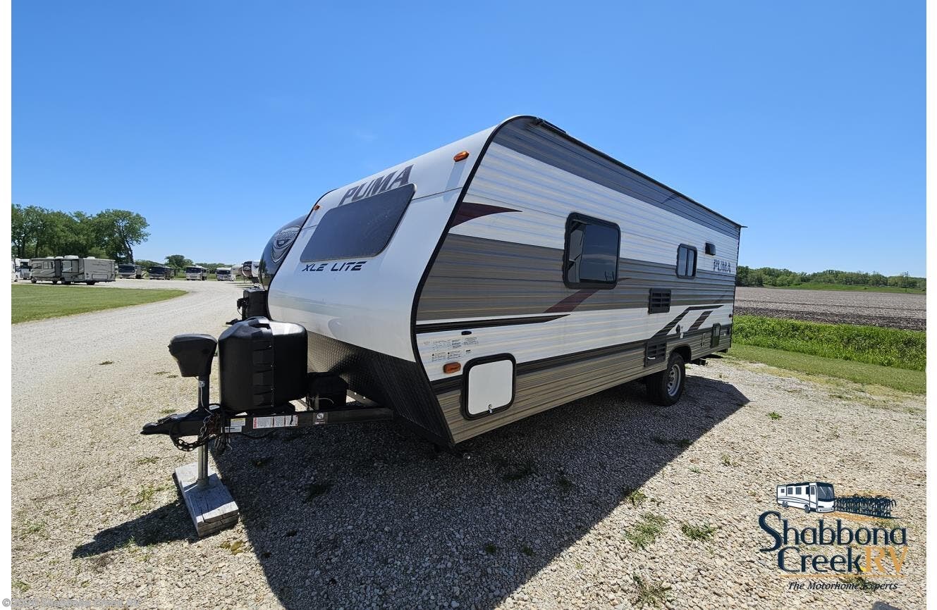 2019 Palomino Puma XLE 18FBC * - Used Travel Trailer For Sale by Shabbona Creek RV in Atkinson, Illinois