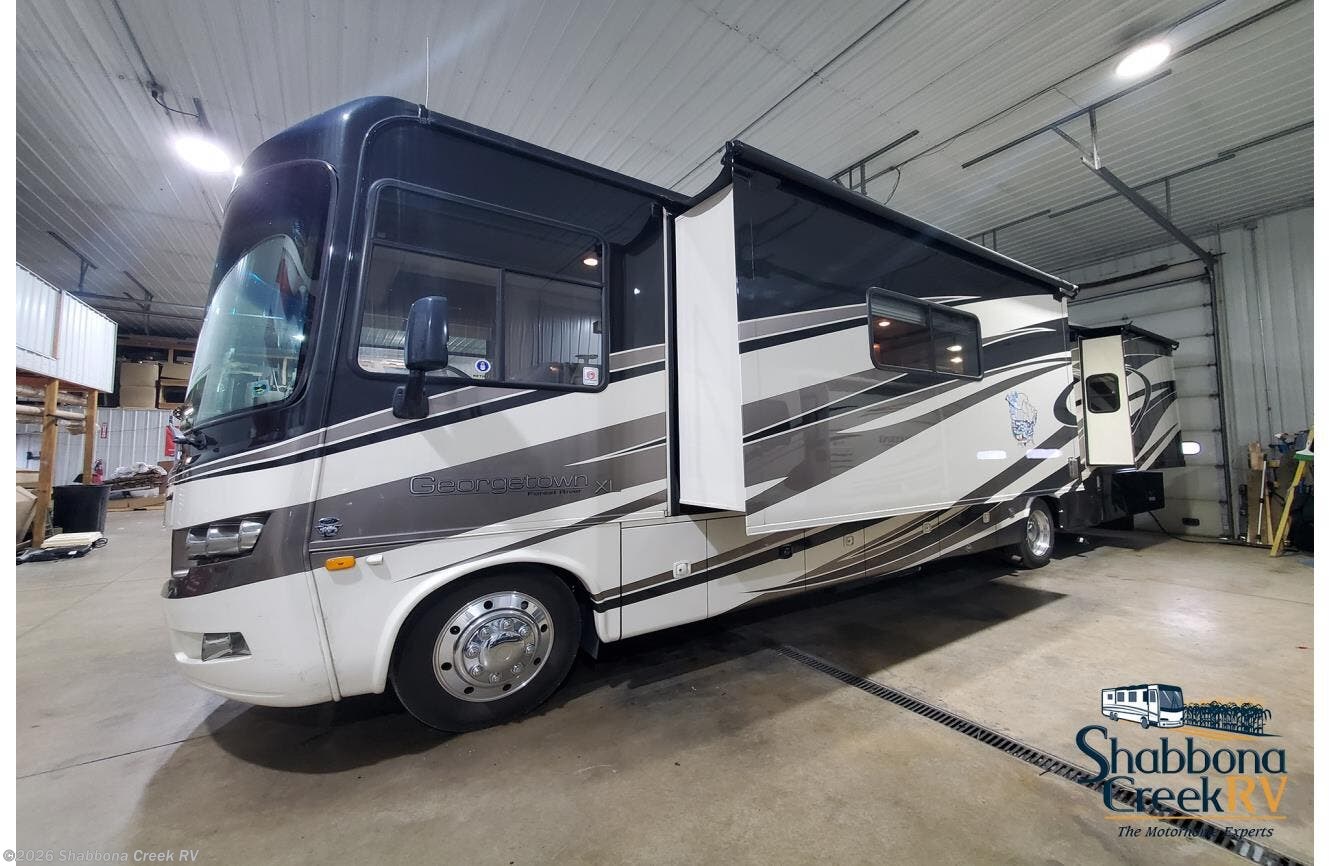 2013 Forest River Georgetown XL 378TS - Used Class A For Sale by Shabbona Creek RV in Atkinson, Illinois