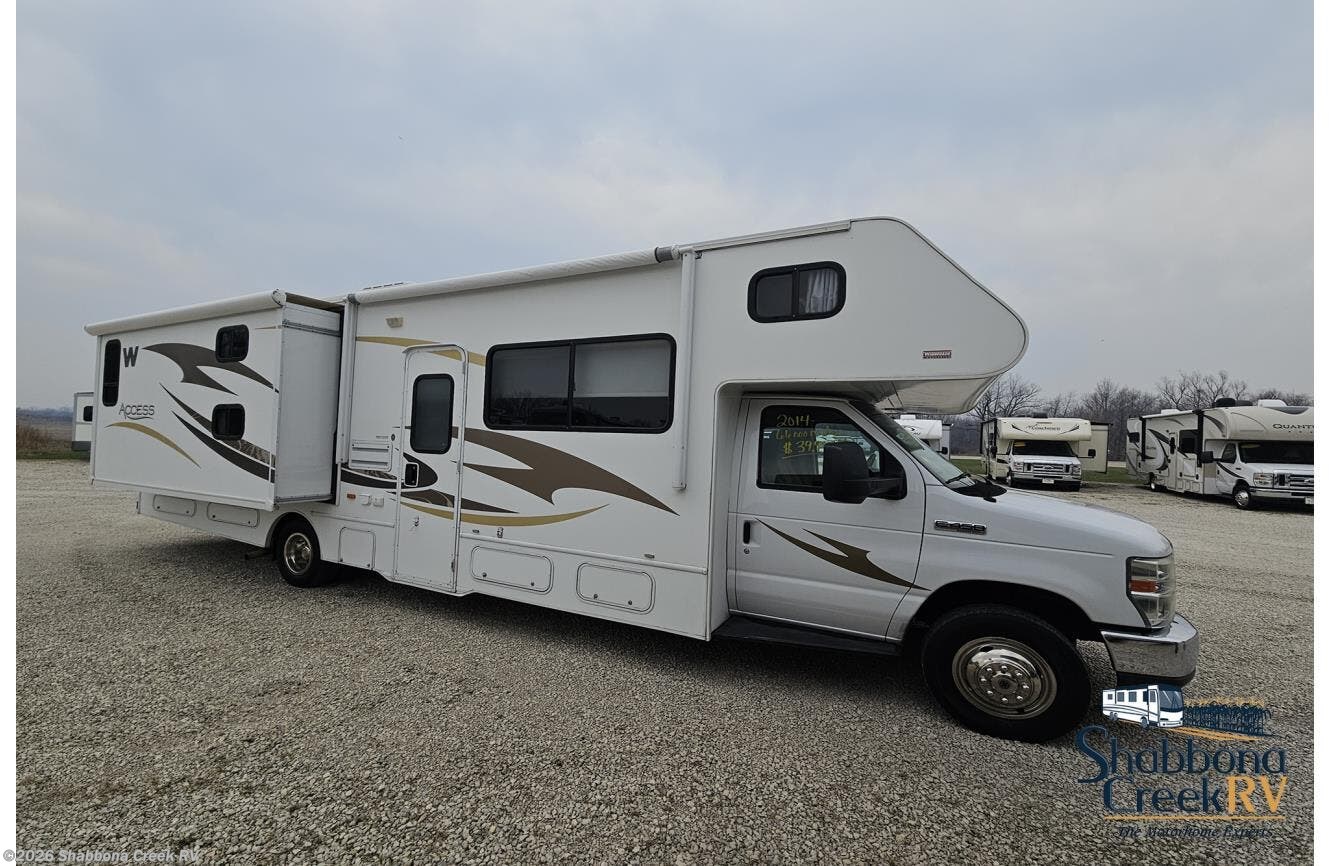 2014 Winnebago Access 31J - Used Class C For Sale by Shabbona Creek RV in Atkinson, Illinois