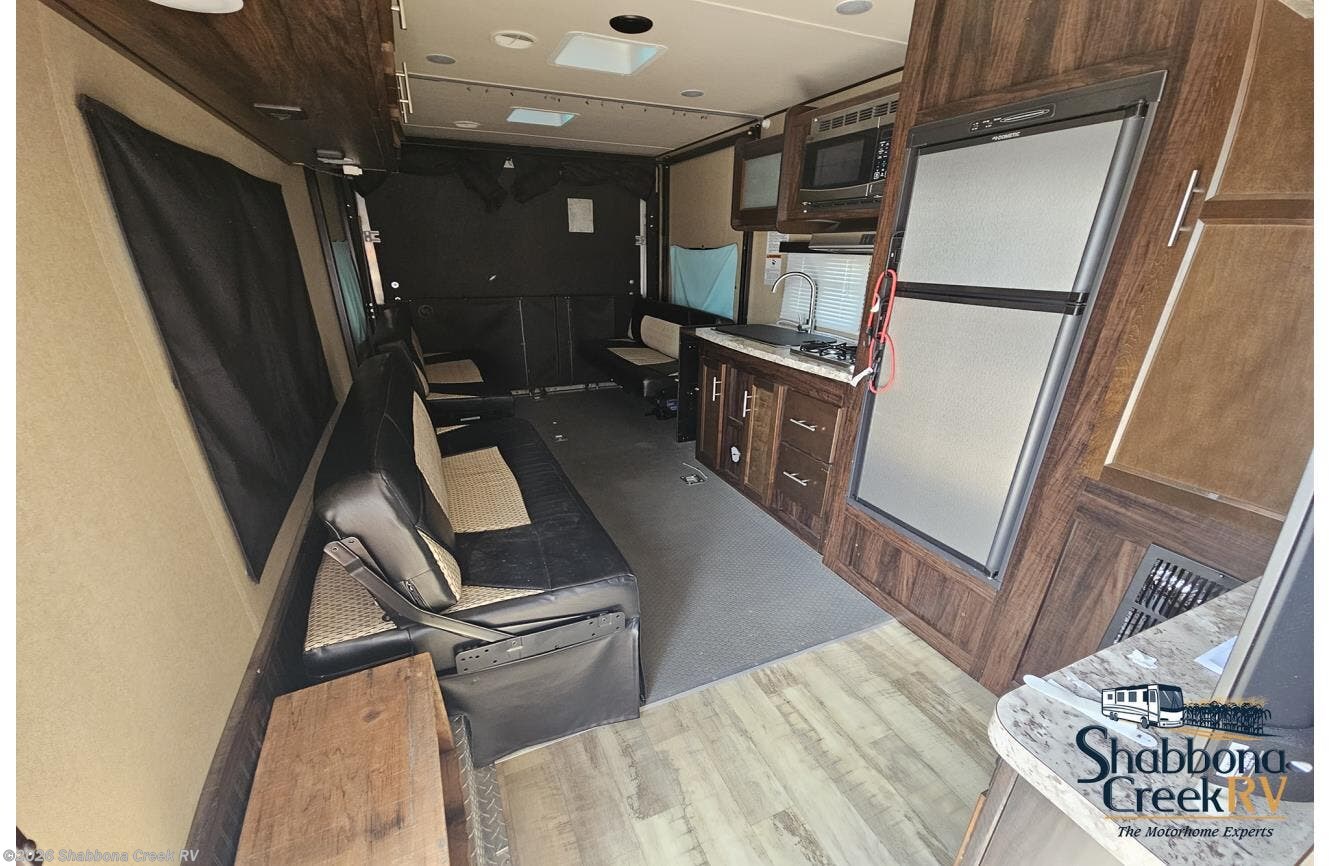 Used 2018 Forest River XLR Hyperlite  26HFS * available in Atkinson, Illinois