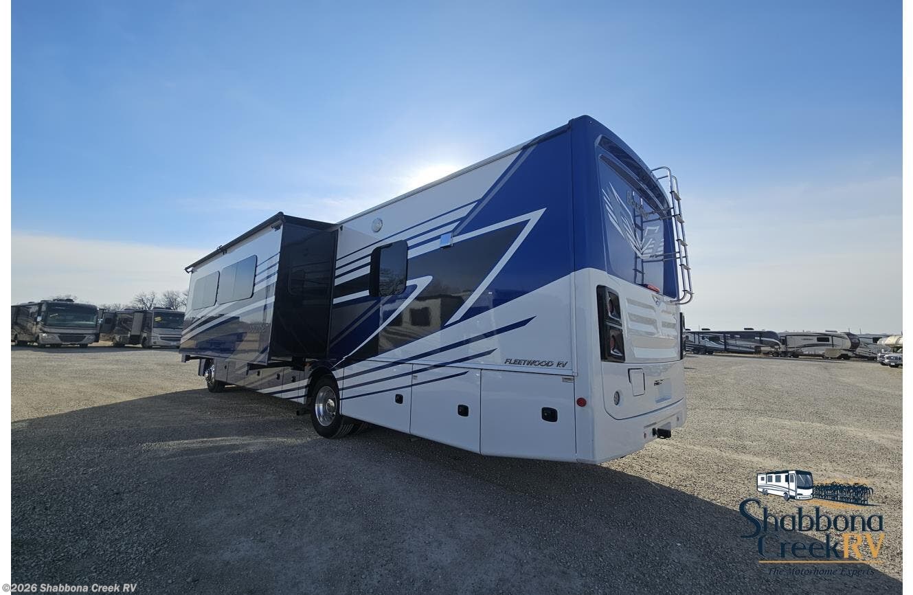 2025 Bounder 35K * by Fleetwood from Shabbona Creek RV in Atkinson, Illinois
