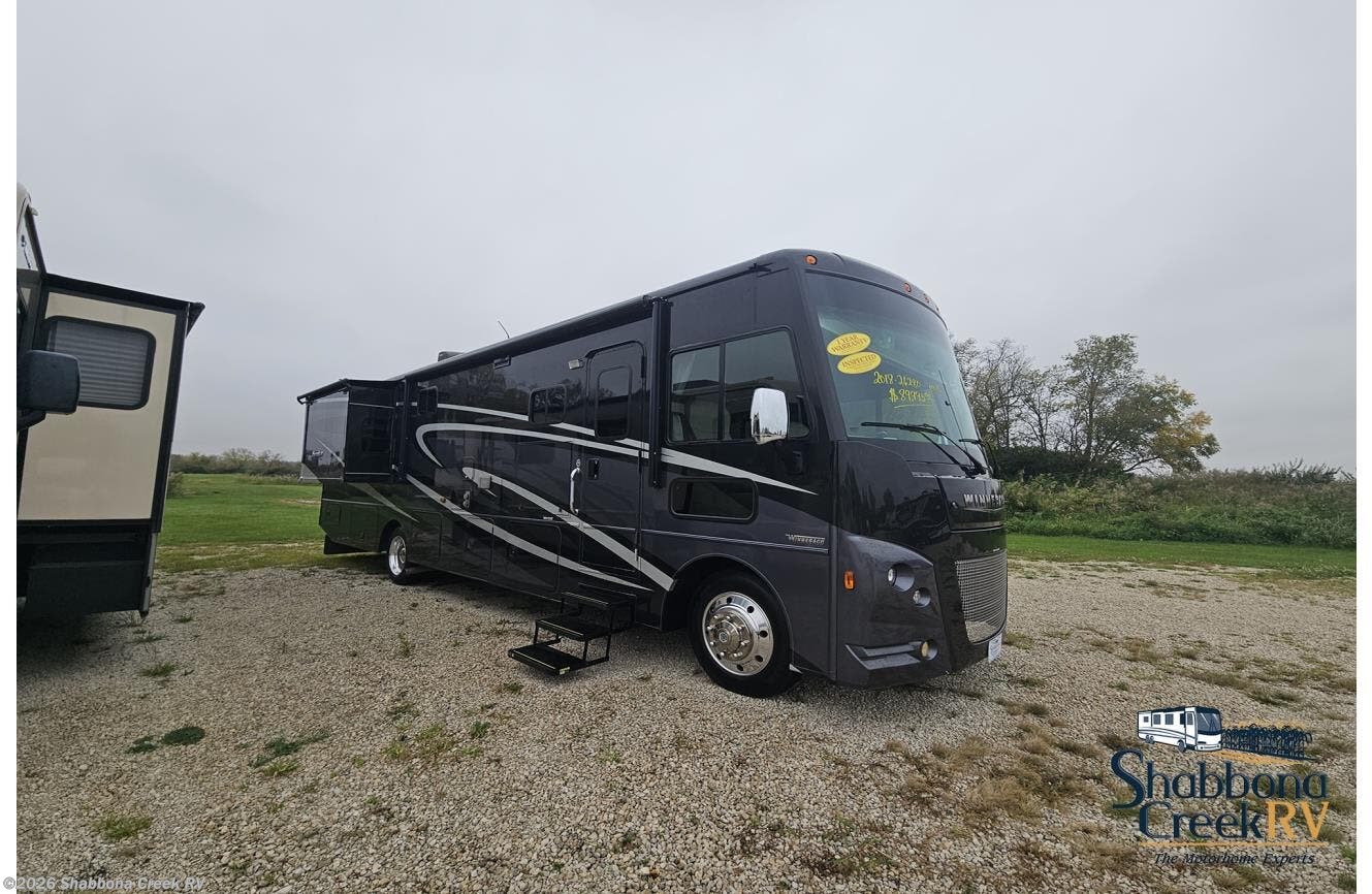 2018 Winnebago Sunstar 35F * - Used Class A For Sale by Shabbona Creek RV in Atkinson, Illinois