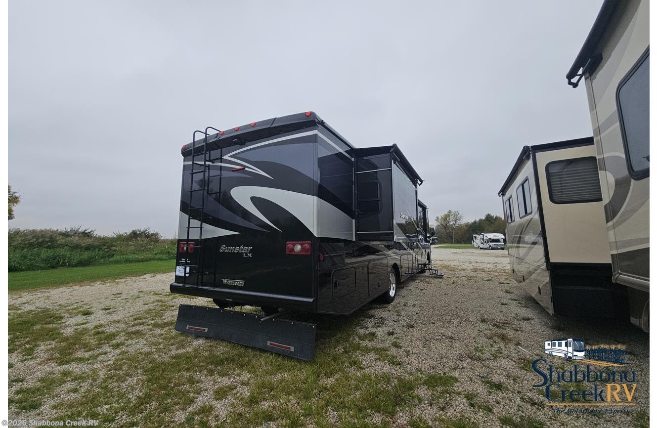 Used 2018 Winnebago Sunstar 35F * available in Atkinson, Illinois