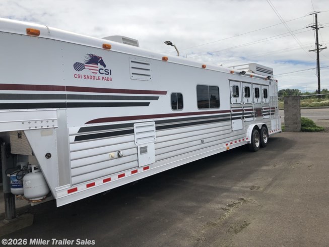 8675 2001 4 Star 4h W 16 Sw Horse Trailer For Sale In Albany Or