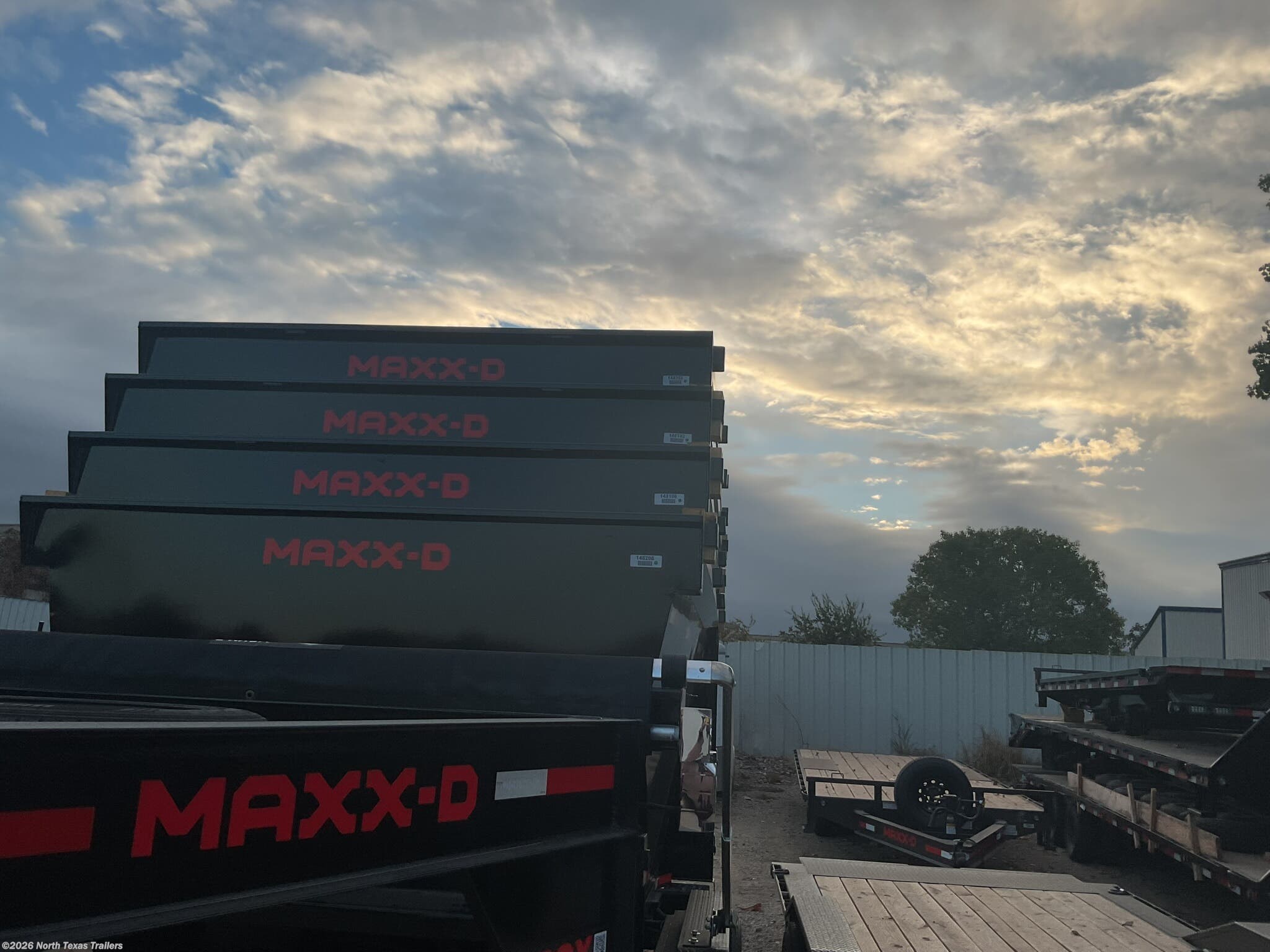 2027 MAXXD ROXB14