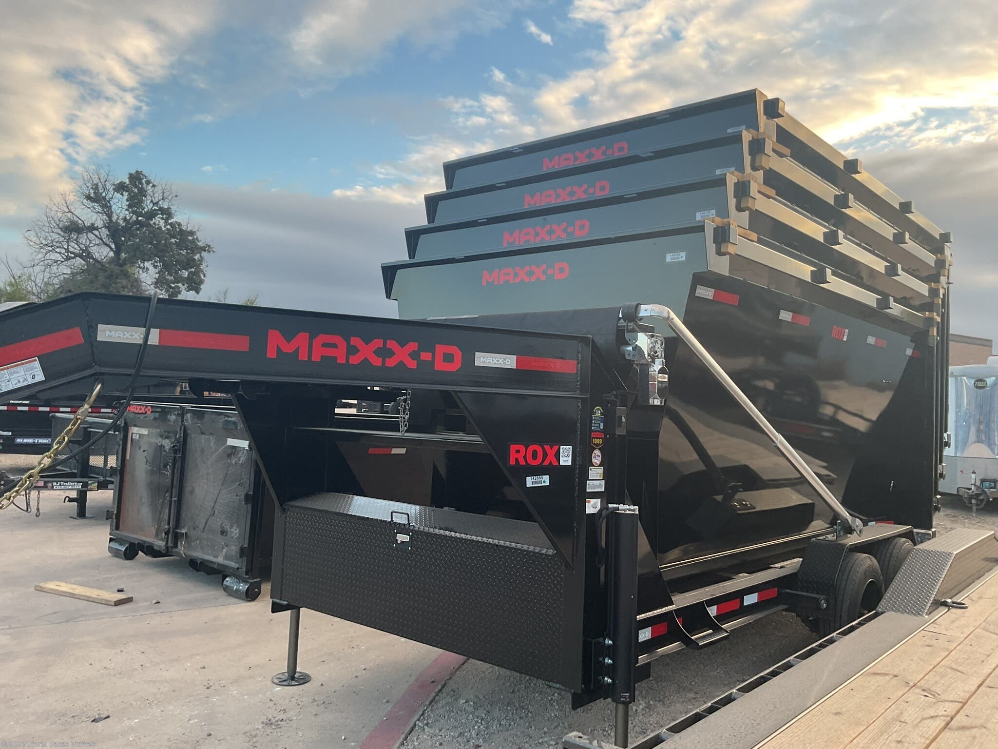 2027 MAXXD ROXB14 photo 2