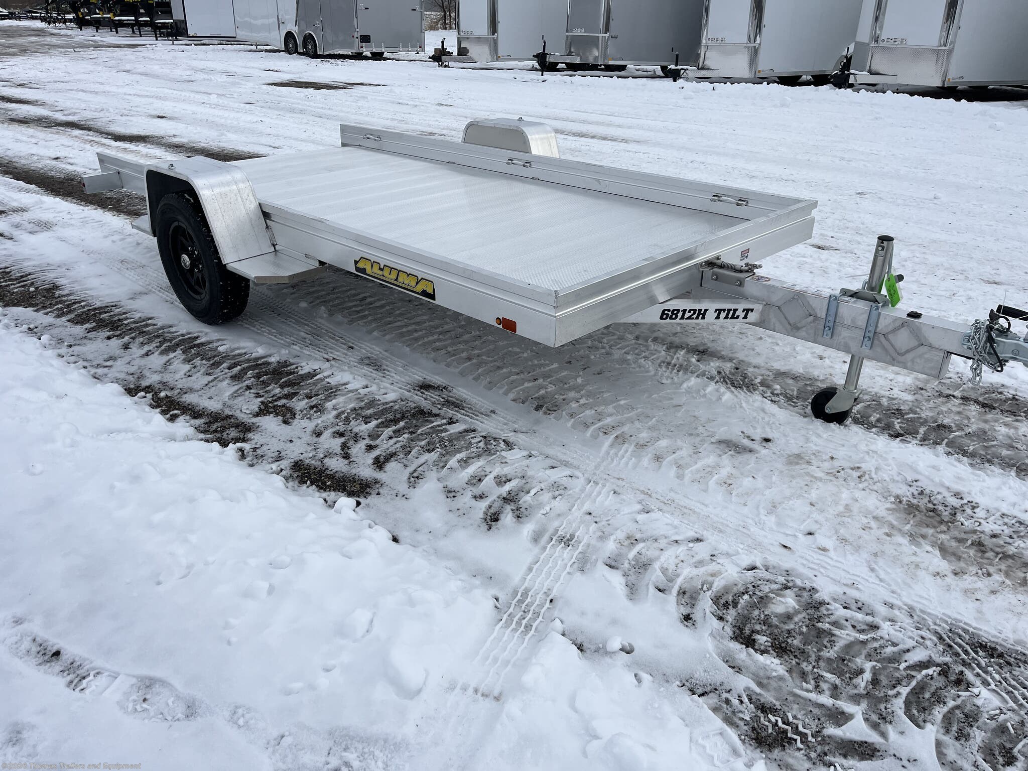 2027 Aluma 6812H-TILT