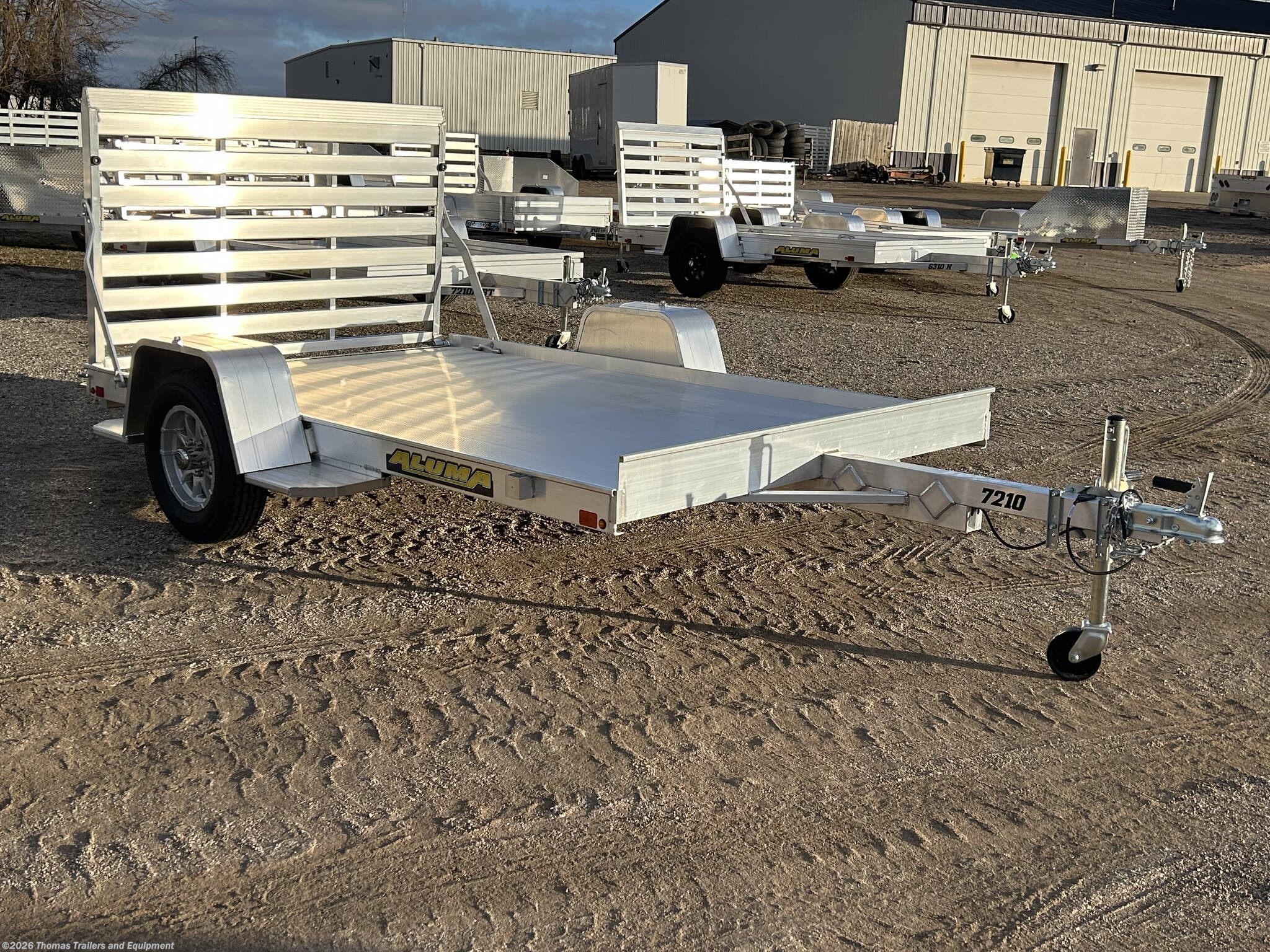 2027 Aluma 7210