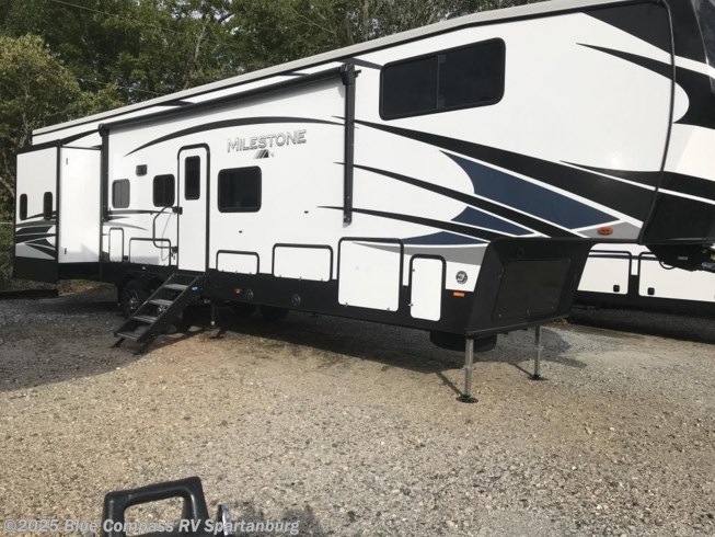 2021 Heartland Milestone 386bh Rv For Sale In Duncan Sc 29334 T18786 Rvusa Com Classifieds