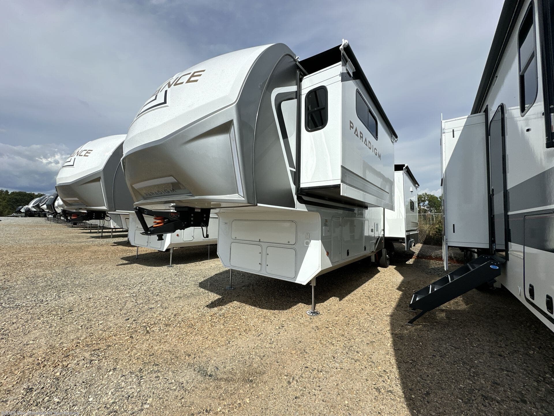 New 2026 Alliance RV Paradigm 340RL available in Duncan, South Carolina