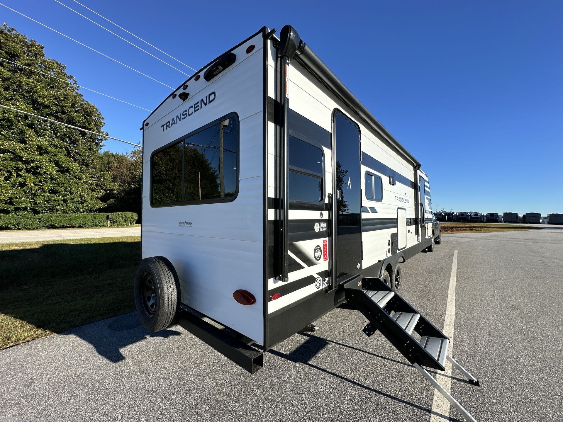 New 2026 Grand Design Transcend 245RLT available in Duncan, South Carolina