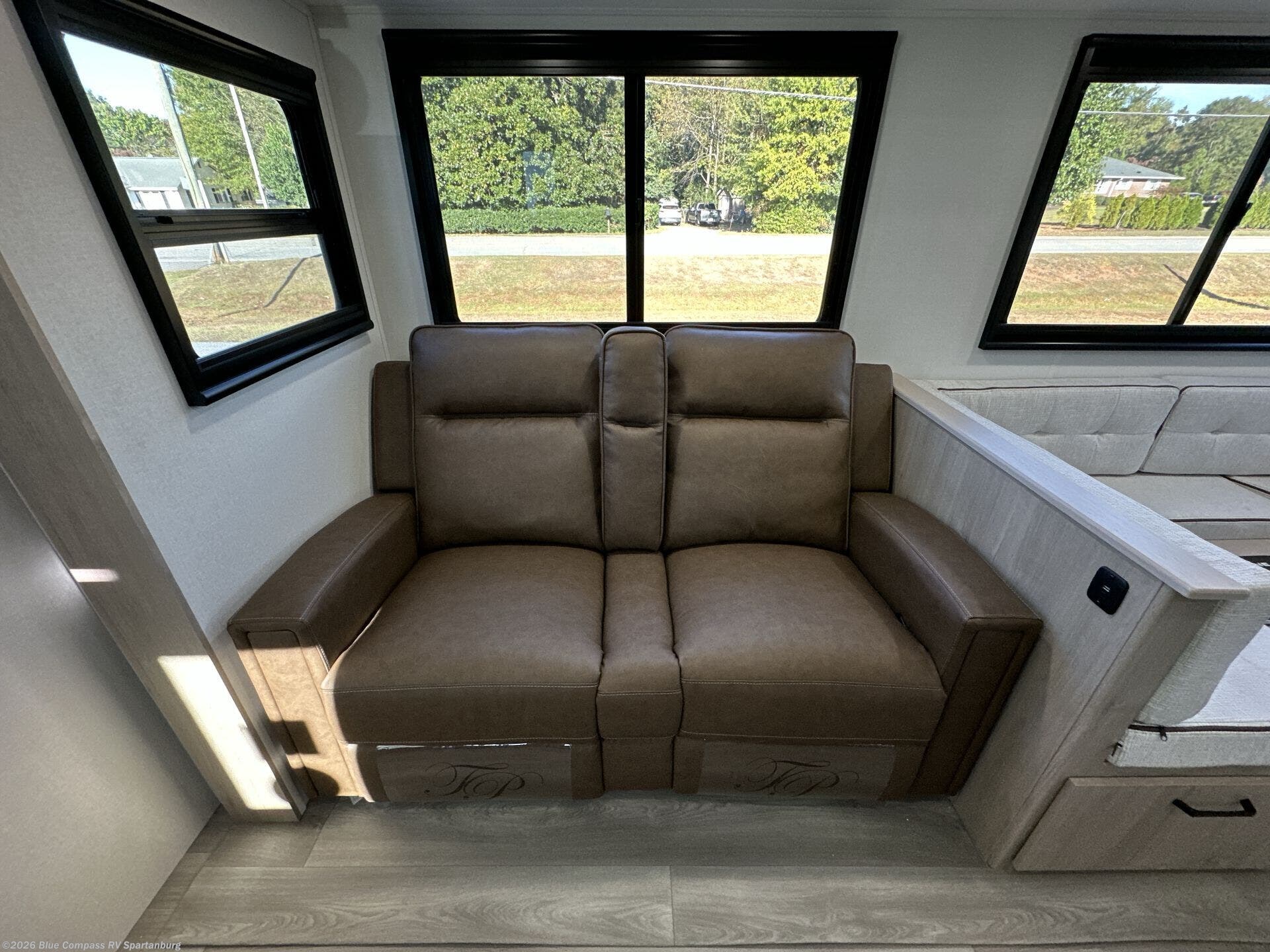 2026 Imagine 2800BH by Grand Design from Blue Compass RV Spartanburg in Duncan, South Carolina