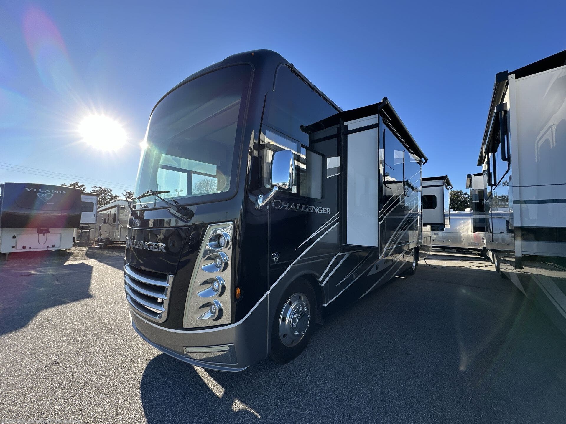 Used 2021 Thor Motor Coach Challenger 37DS available in Duncan, South Carolina