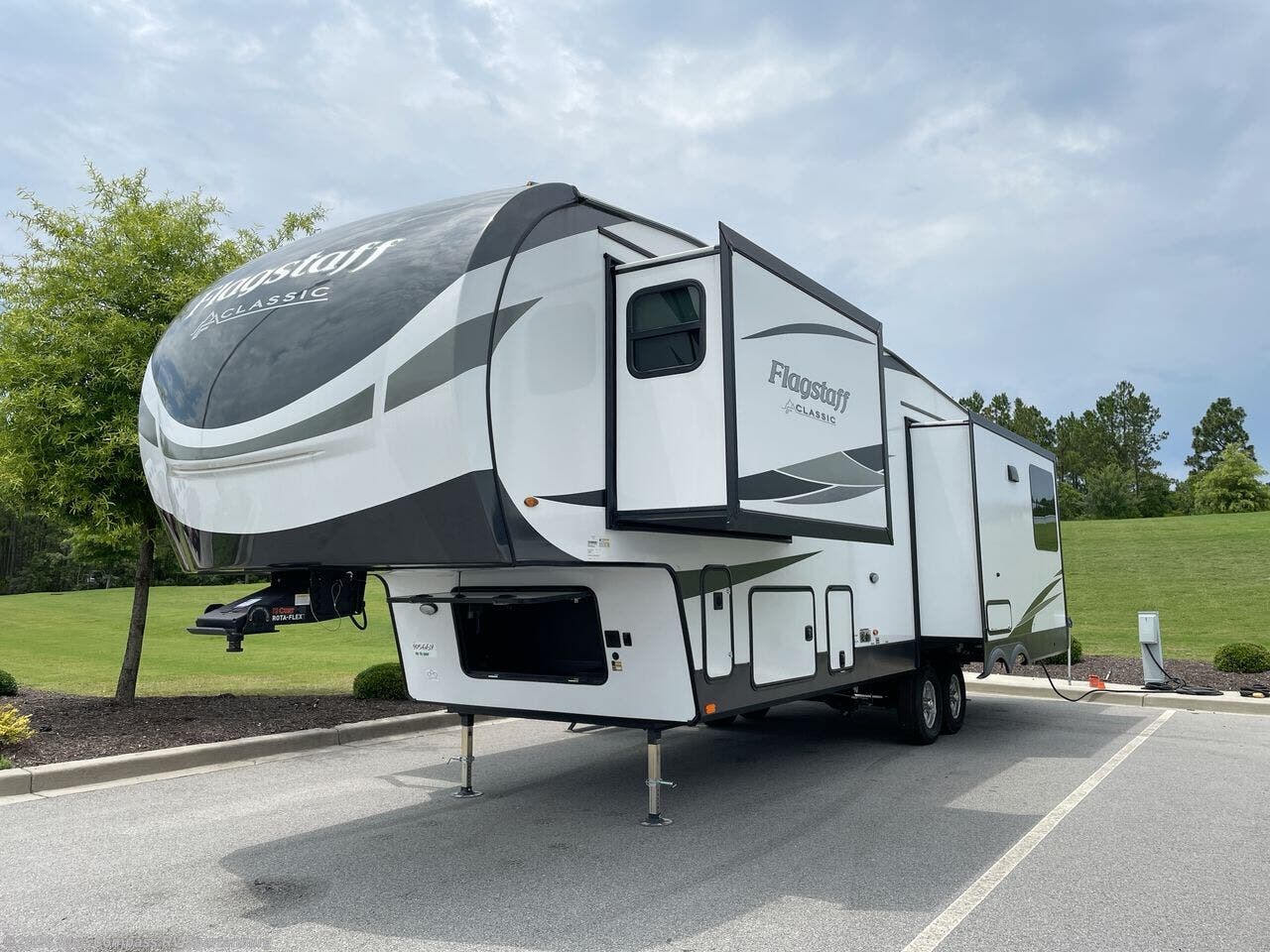 Used 2024 Forest River Flagstaff Classic 372RL available in Duncan, South Carolina