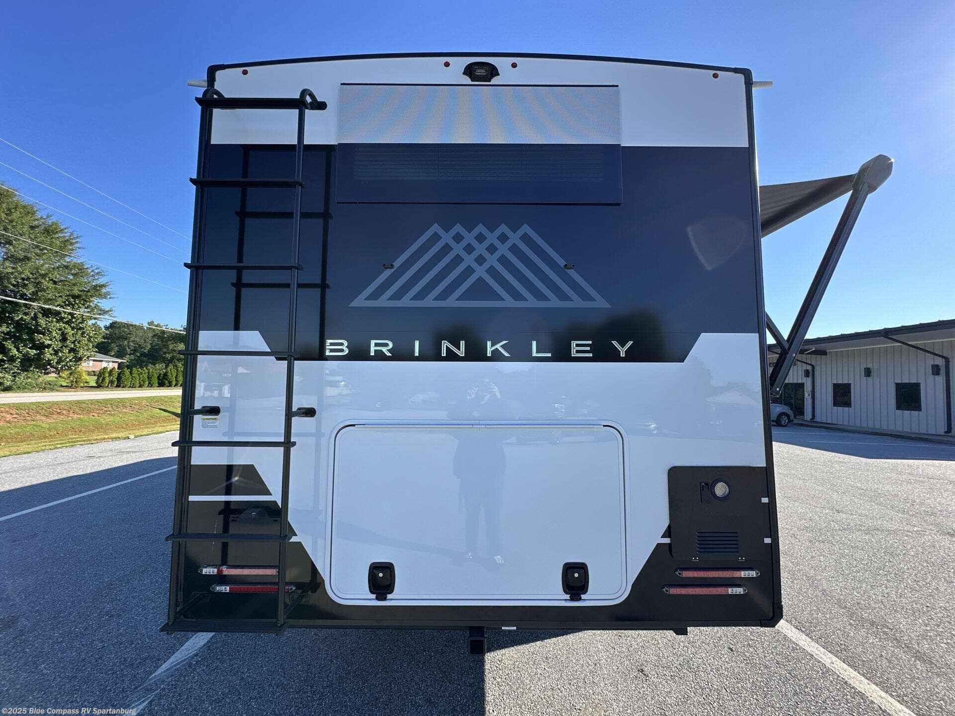 2026 Model I 294 by Brinkley RV from Blue Compass RV Spartanburg in Duncan, South Carolina