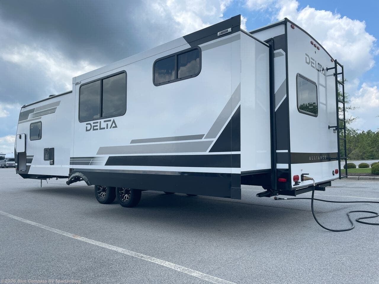 2026 Delta 321BH by Alliance RV from Blue Compass RV Spartanburg in Duncan, South Carolina