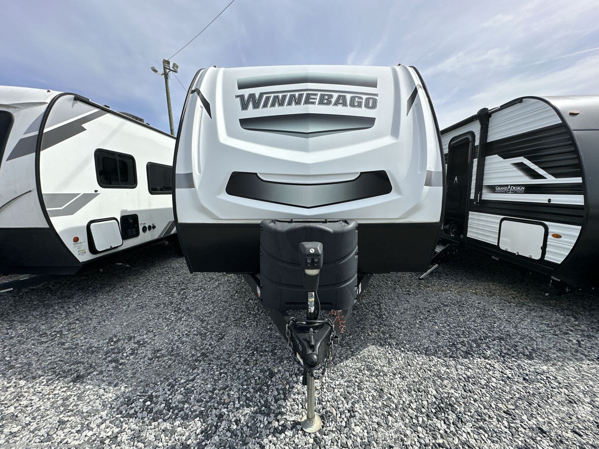 2021 Minnie 2201MB by Winnebago from Blue Compass RV Spartanburg in Duncan, South Carolina