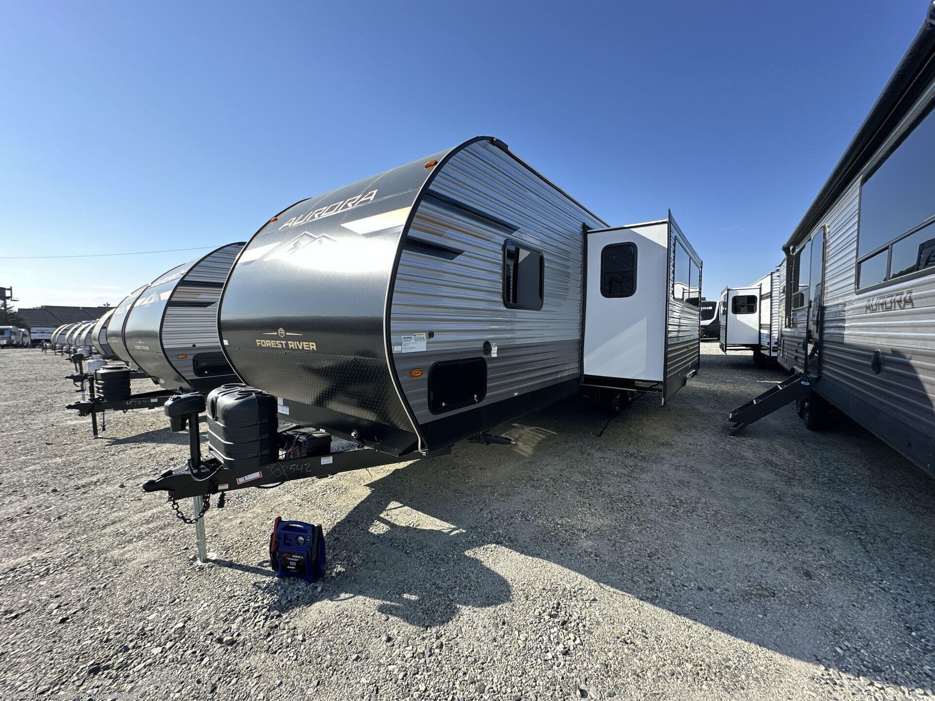 New 2026 Forest River Aurora 27DBH available in Duncan, South Carolina