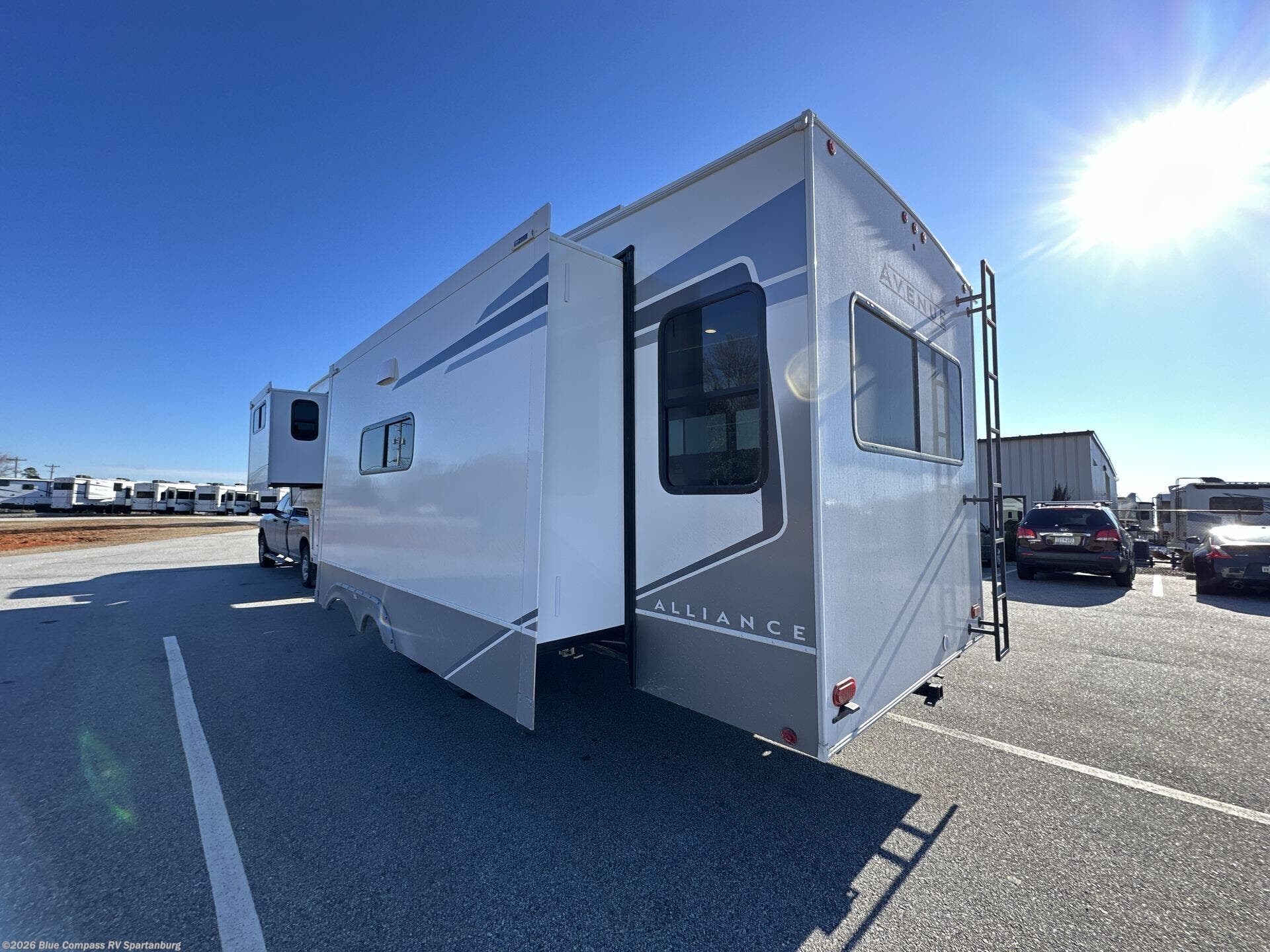 New 2026 Alliance RV Avenue 32RLS available in Duncan, South Carolina