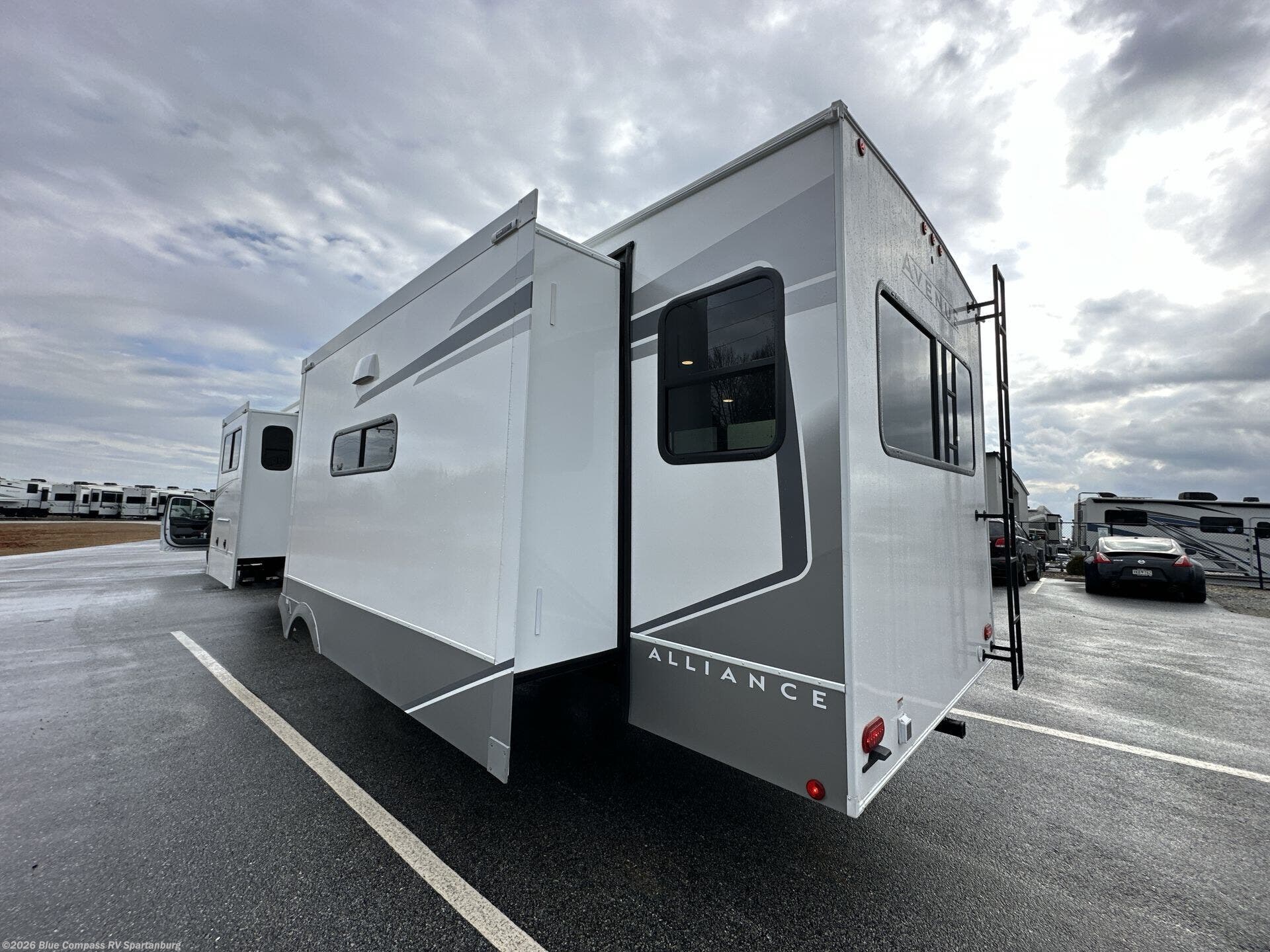 New 2026 Alliance RV Avenue 332RL available in Duncan, South Carolina