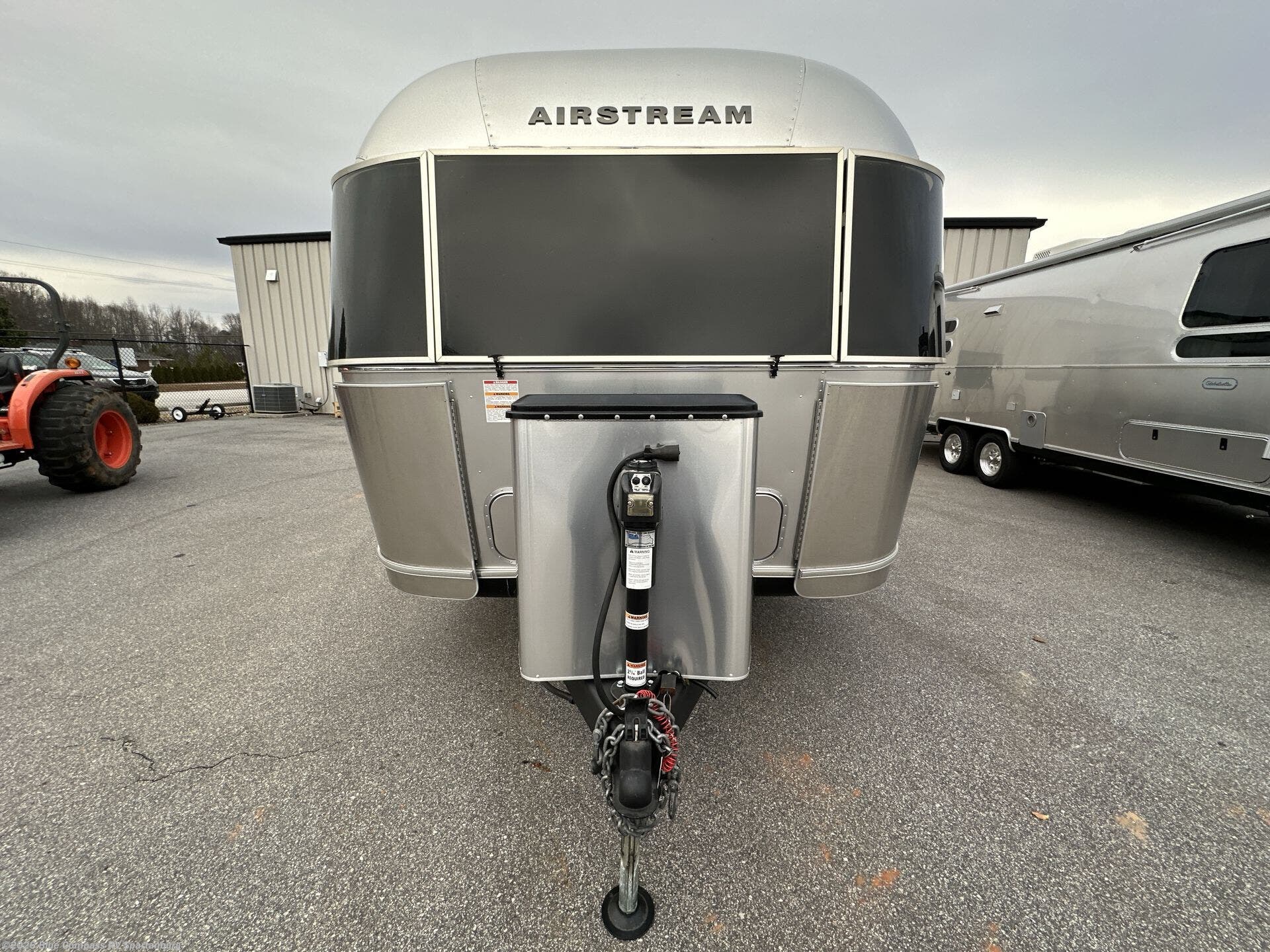 2023 Flying Cloud 30FB by Airstream from Blue Compass RV Spartanburg in Duncan, South Carolina