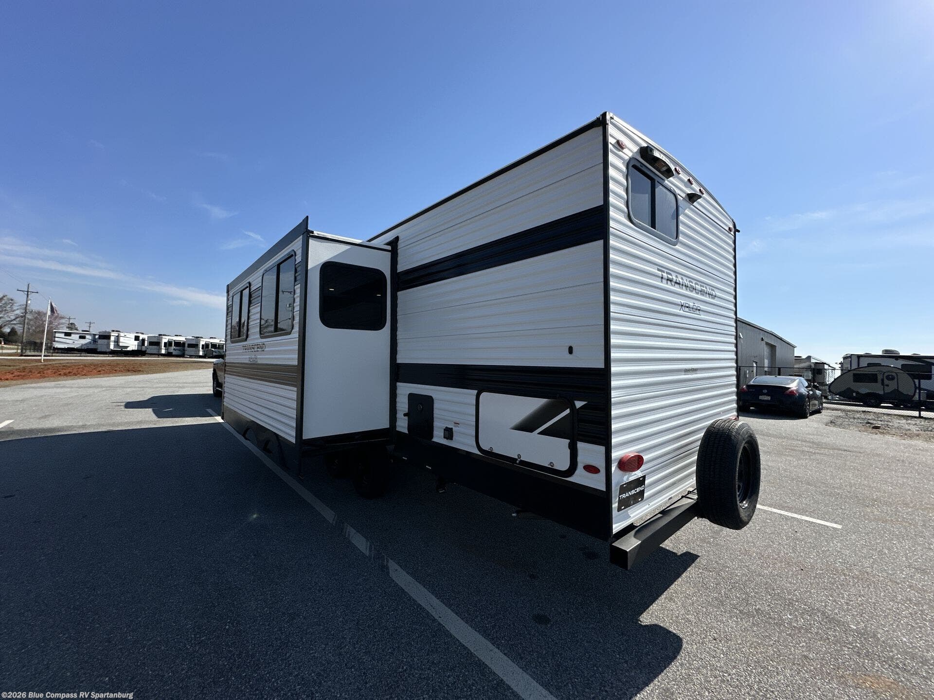 New 2026 Grand Design Transcend Xplor 27DBX available in Duncan, South Carolina