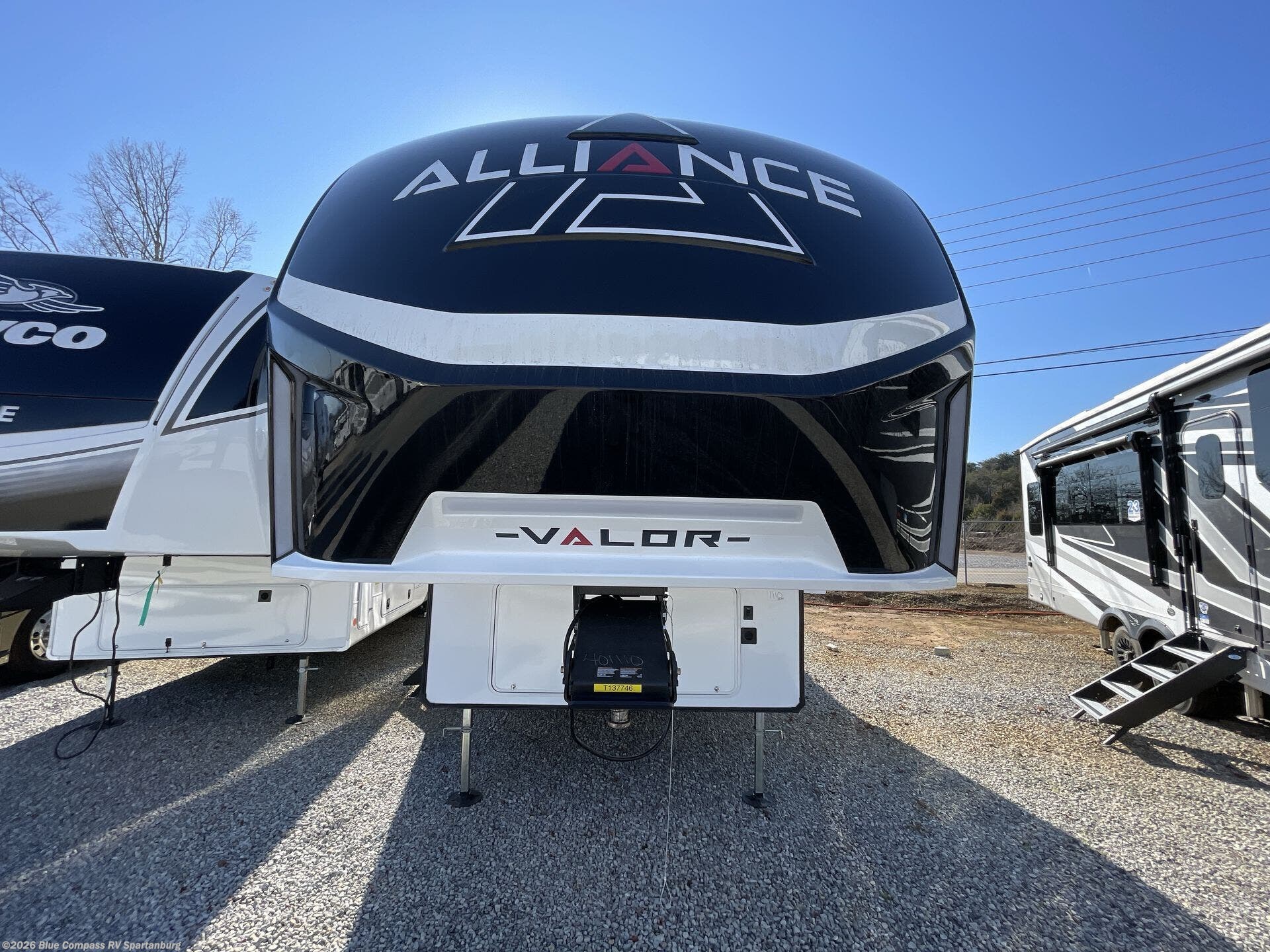 New 2026 Alliance RV Valor All-Access 32A10 available in Duncan, South Carolina