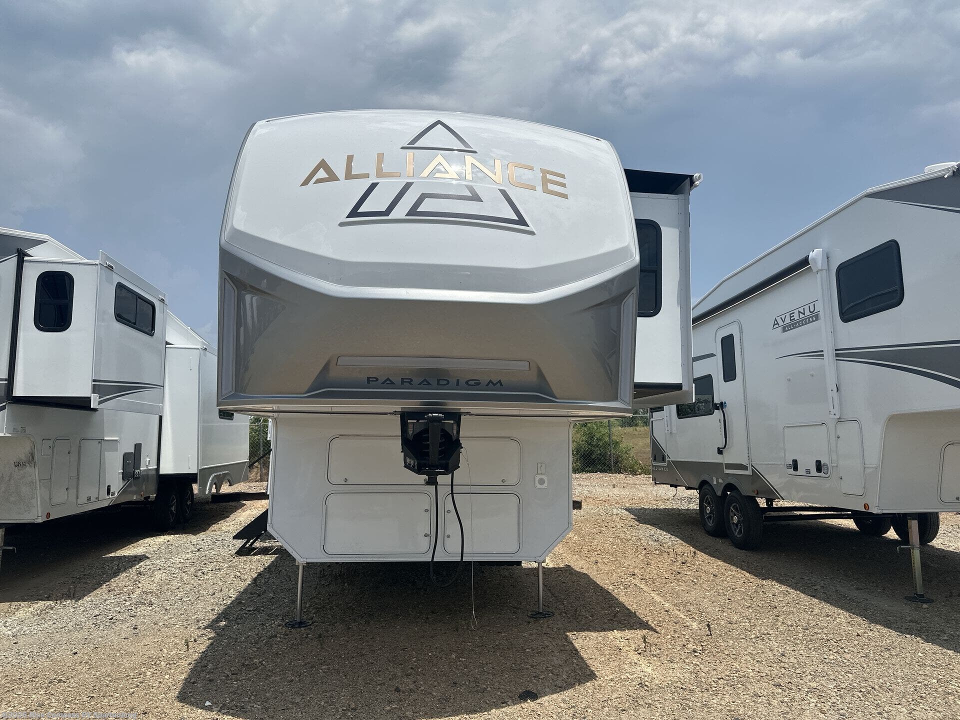 2026 Paradigm 312RK by Alliance RV from Blue Compass RV Spartanburg in Duncan, South Carolina