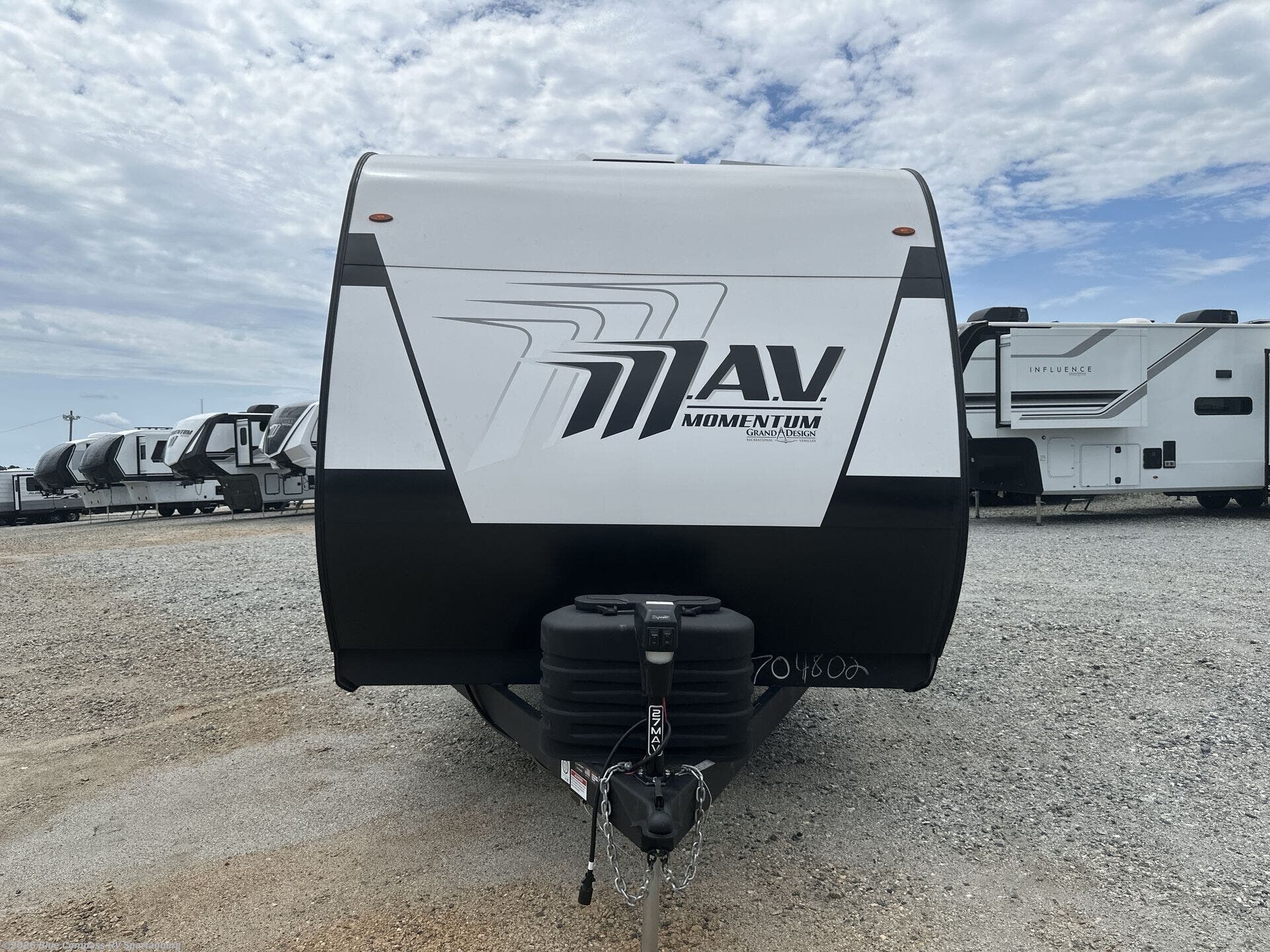 2026 Momentum MAV 27MAV by Grand Design from Blue Compass RV Spartanburg in Duncan, South Carolina