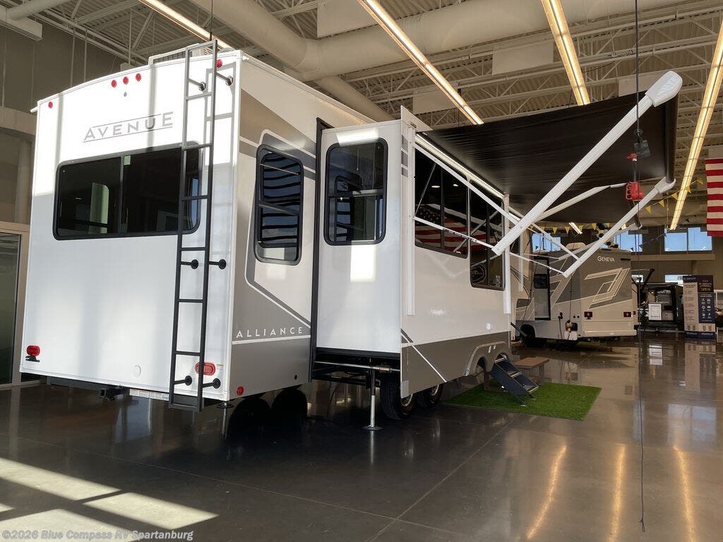 2026 Avenue 32RLS by Alliance RV from Blue Compass RV Spartanburg in Duncan, South Carolina