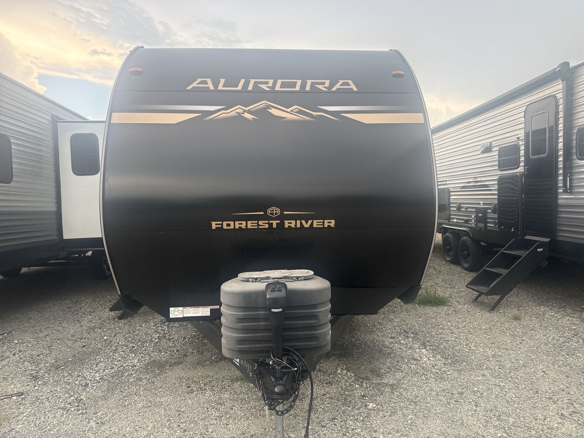 2027 Aurora 27DBH by Forest River from Blue Compass RV Spartanburg in Duncan, South Carolina