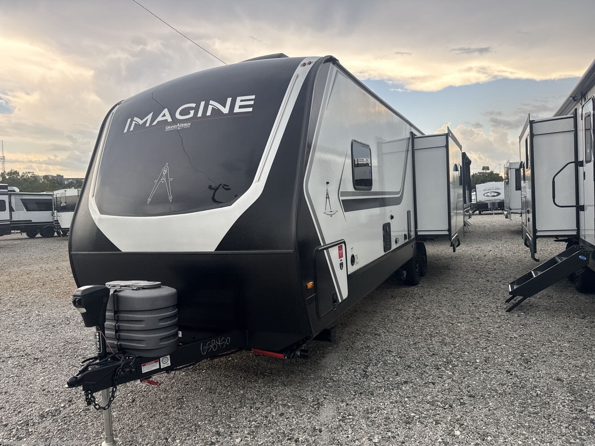 New 2027 Grand Design Imagine 2970RL available in Duncan, South Carolina