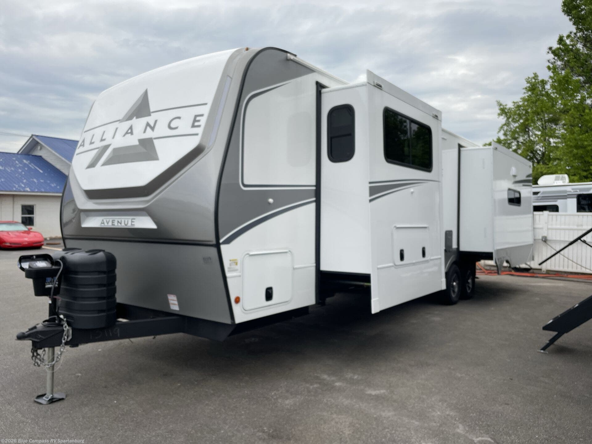 New 2026 Alliance RV Avenue 332RL available in Duncan, South Carolina