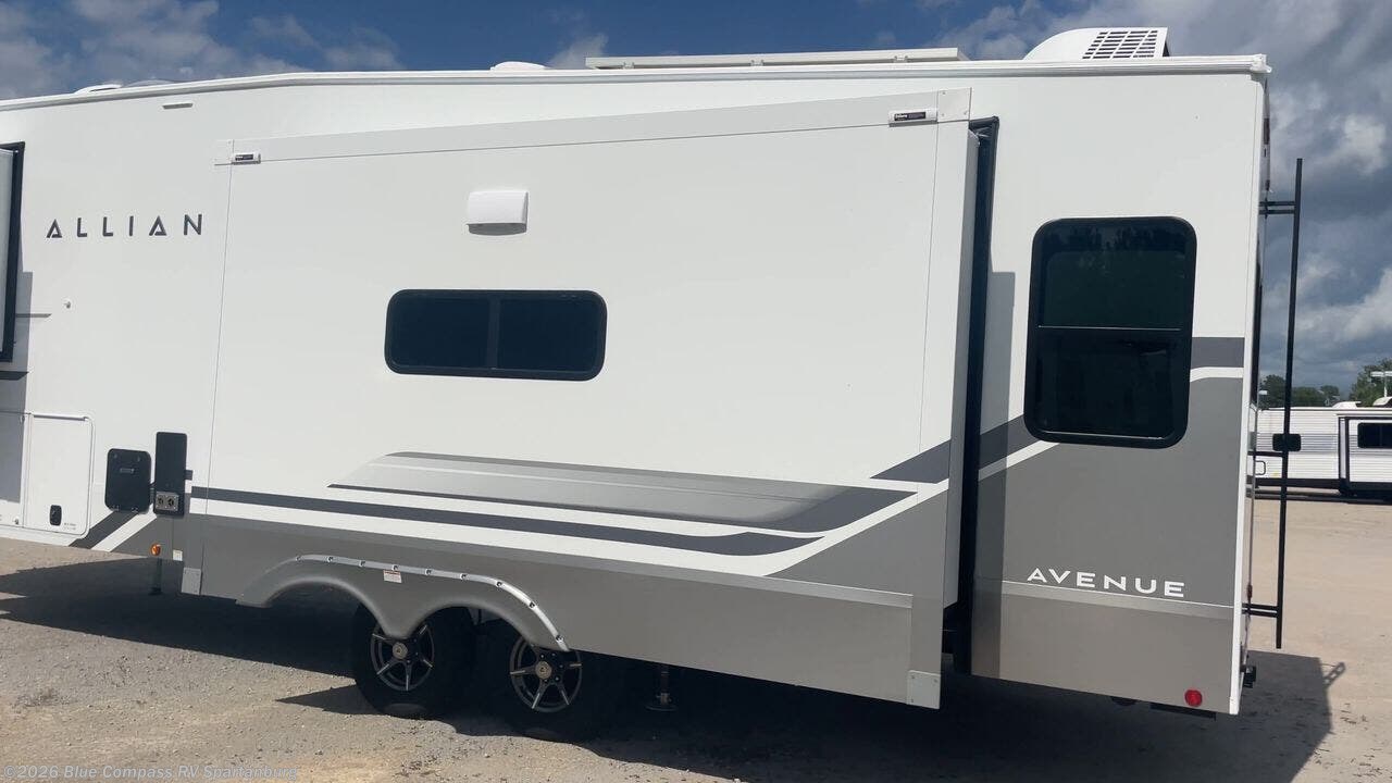 2027 Avenue 32RLS by Alliance RV from Blue Compass RV Spartanburg in Duncan, South Carolina
