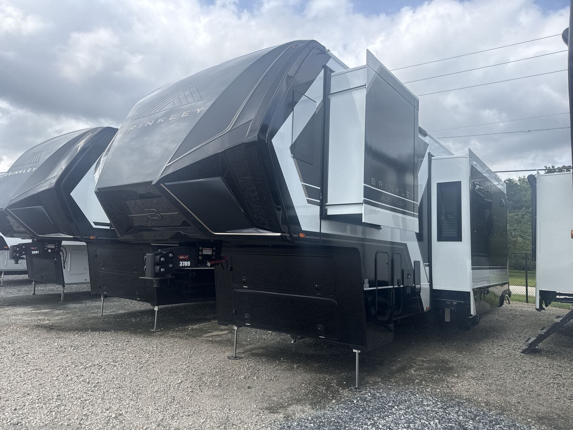 New 2027 Brinkley RV Model Gx 3450x available in Duncan, South Carolina