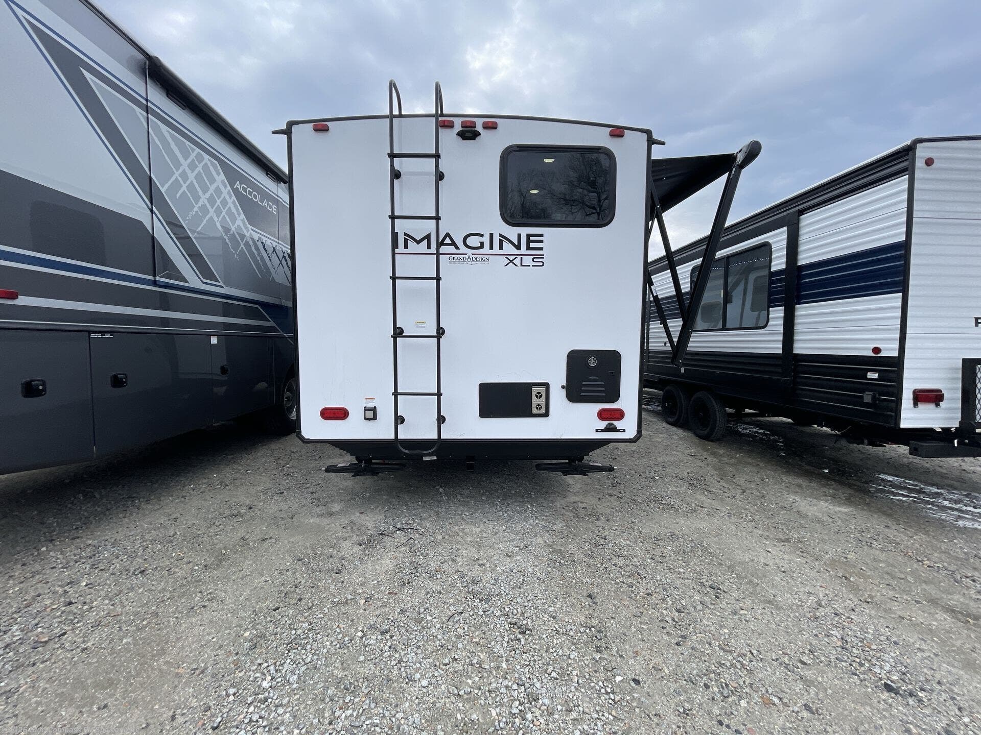 2026 Imagine XLS 25DBE by Grand Design from Blue Compass RV Spartanburg in Duncan, South Carolina