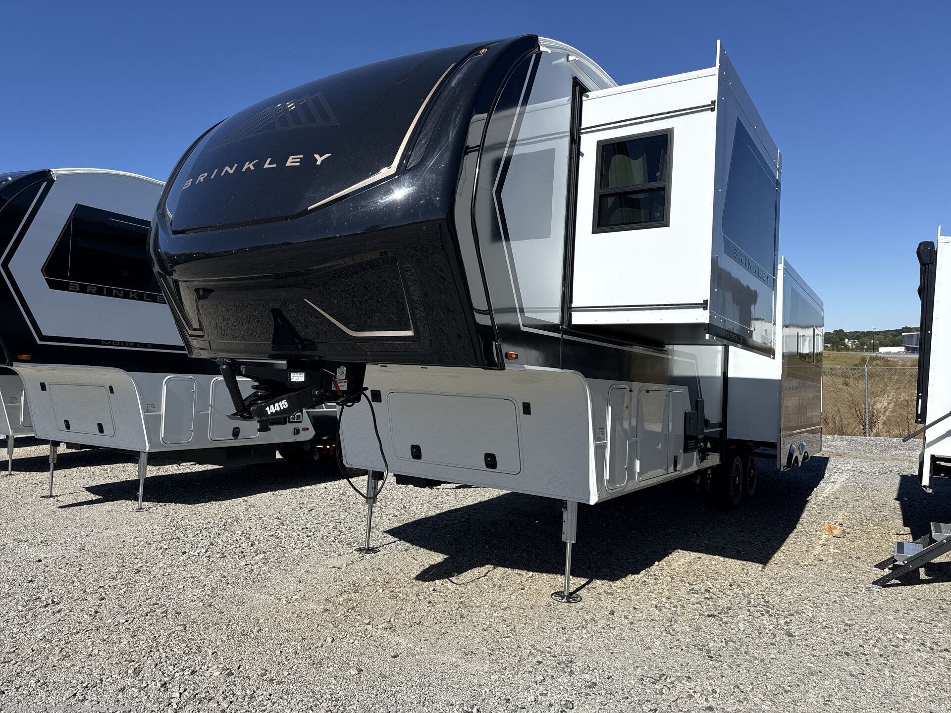 New 2027 Brinkley RV Model Z 3100 available in Duncan, South Carolina