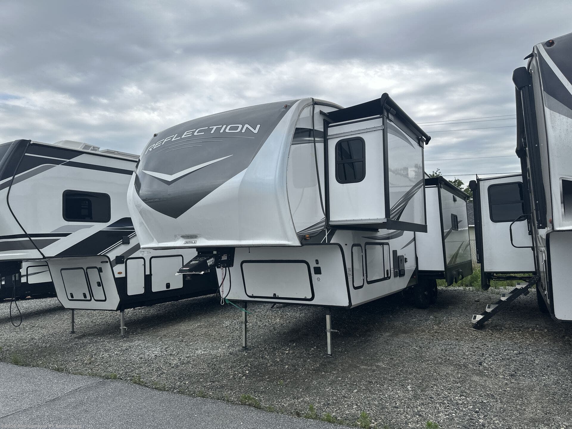 Used 2024 Grand Design Reflection 337RLS available in Duncan, South Carolina