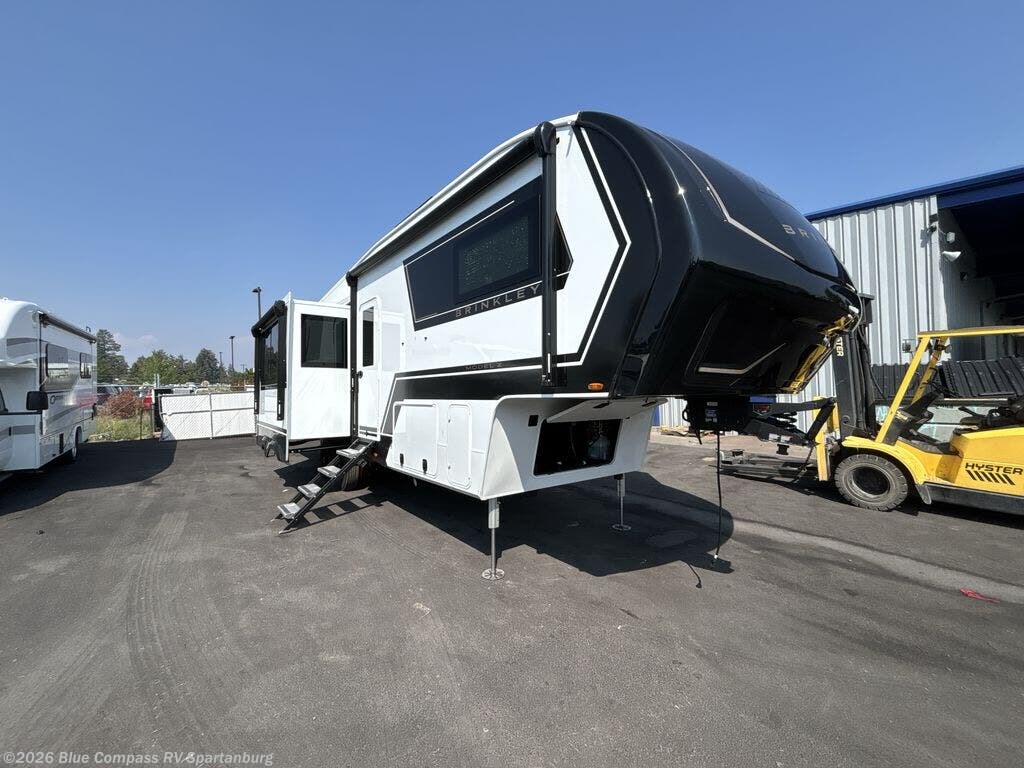 2027 Model Z 3110 by Brinkley RV from Blue Compass RV Spartanburg in Duncan, South Carolina