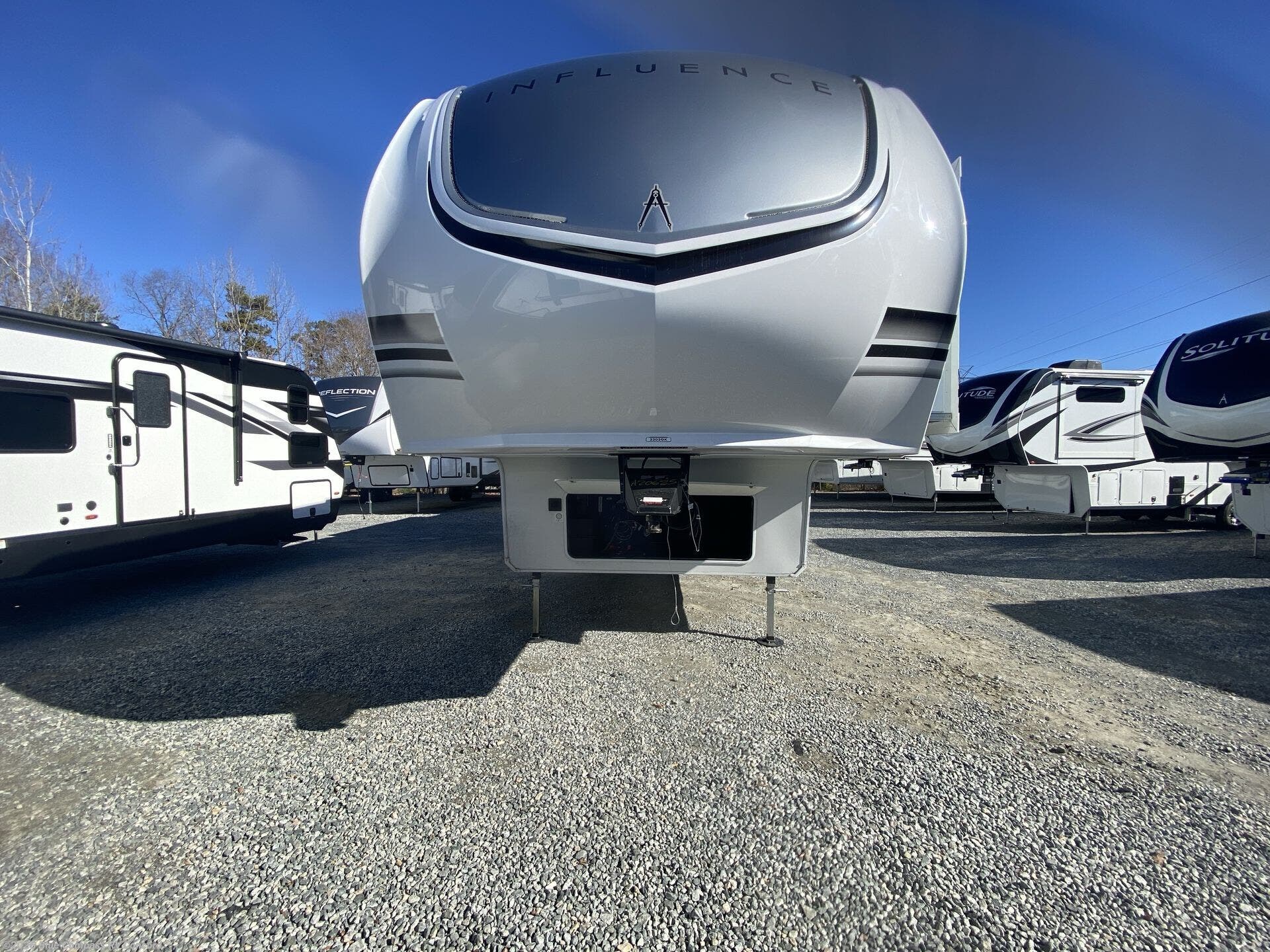 2025 Influence 3203GK by Grand Design from Blue Compass RV Concord in Concord, North Carolina