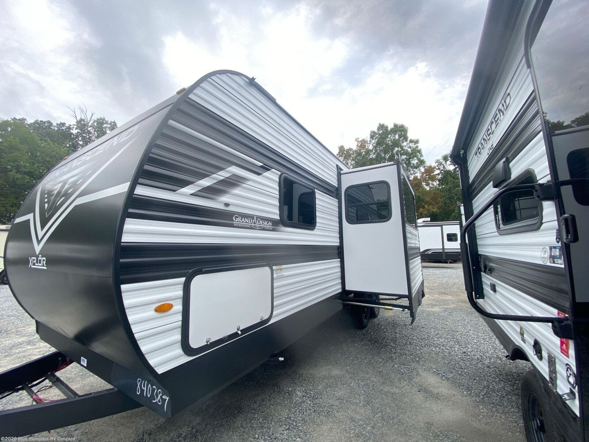New 2025 Grand Design Transcend Xplor 23BHX available in Concord, North Carolina