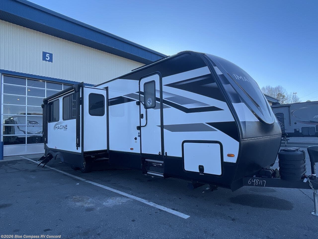 2024 Imagine 3210BH by Grand Design from Blue Compass RV Concord in Concord, North Carolina