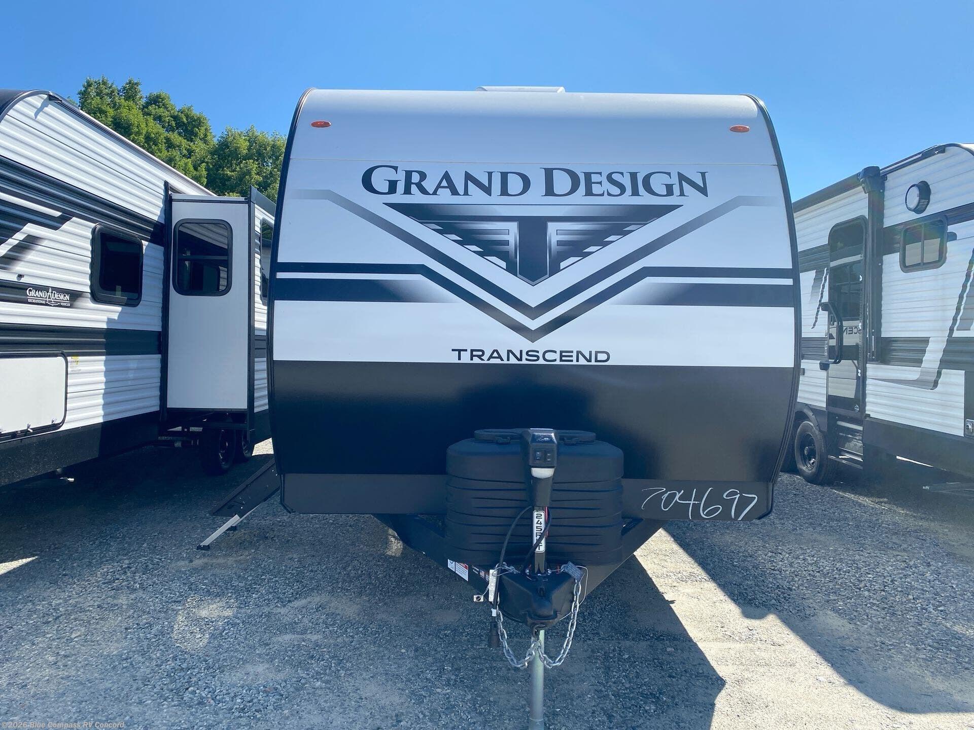 New 2026 Grand Design Transcend 245RLT available in Concord, North Carolina