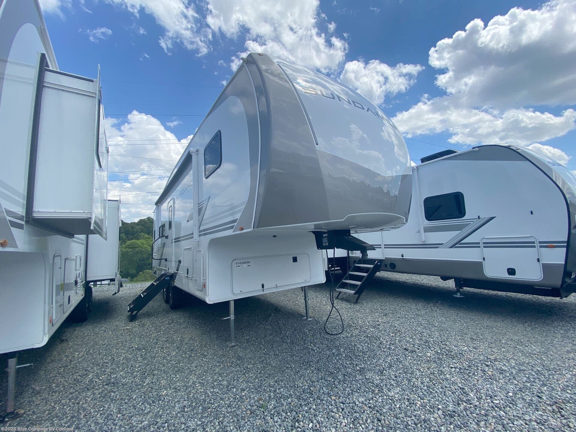 2027 Sundance XLT 24ML by Heartland from Blue Compass RV Concord in Concord, North Carolina
