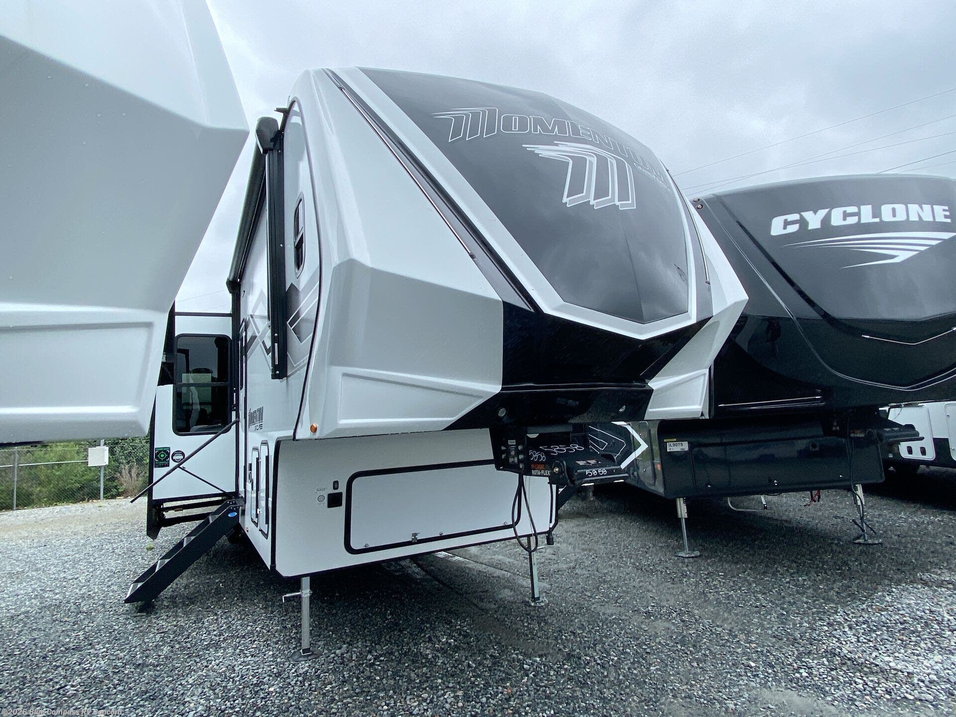 2027 Momentum G-Class 394G by Grand Design from Blue Compass RV Concord in Concord, North Carolina