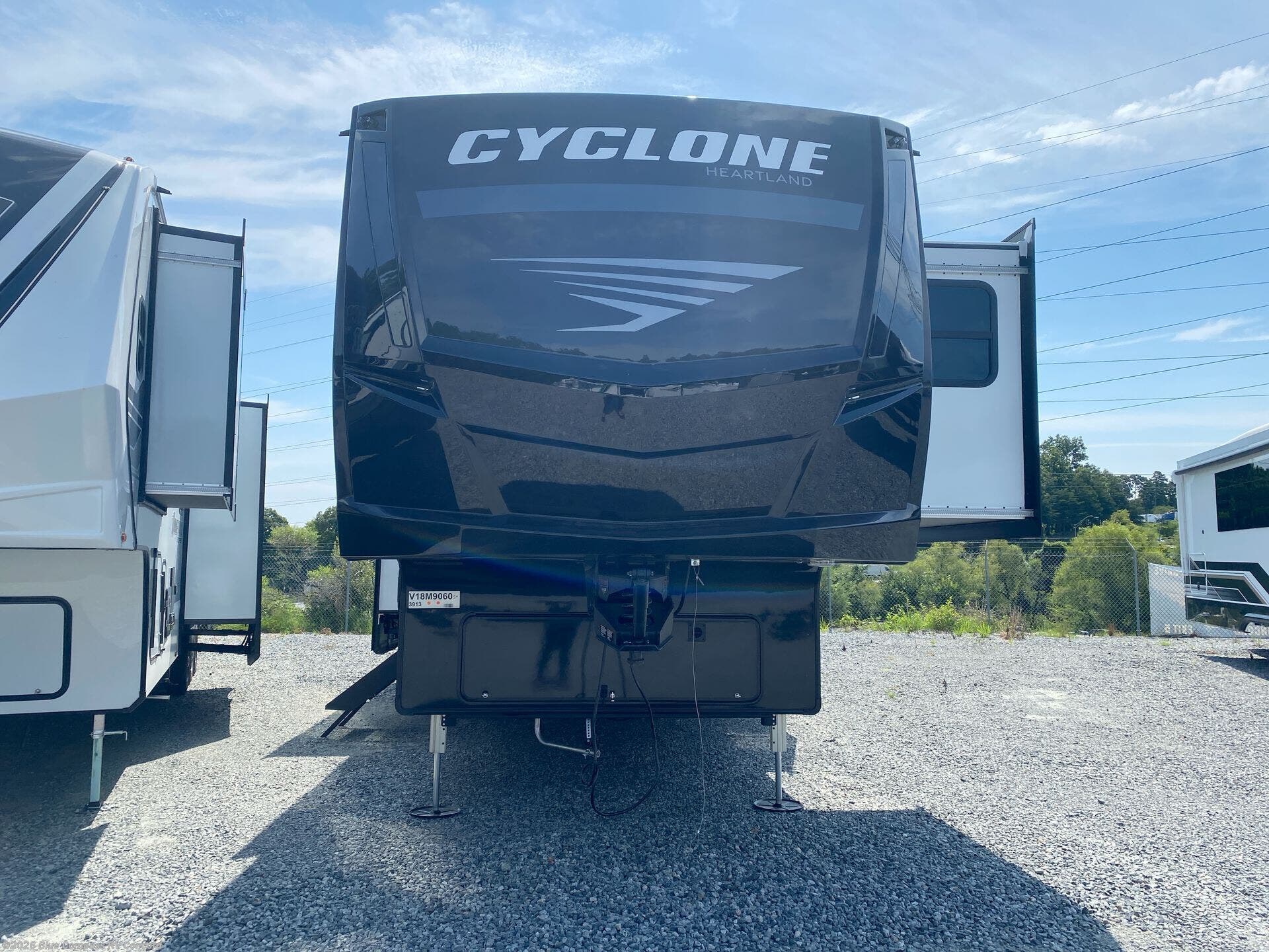 New 2027 Heartland Cyclone 3913 available in Concord, North Carolina