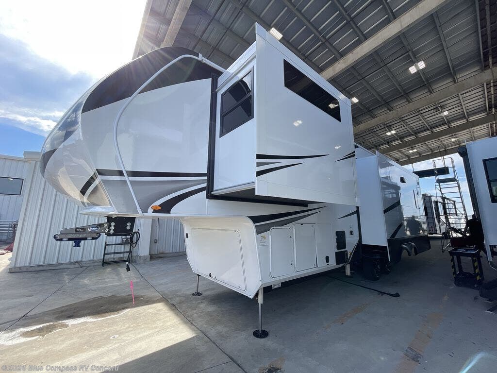 2027 Solitude 310GK by Grand Design from Blue Compass RV Concord in Concord, North Carolina