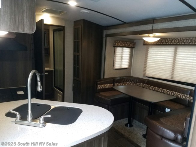 South Hill Rv Sales Reviews Ratings Rv Dealers Near 12414 S Meridian Puyallup Wa